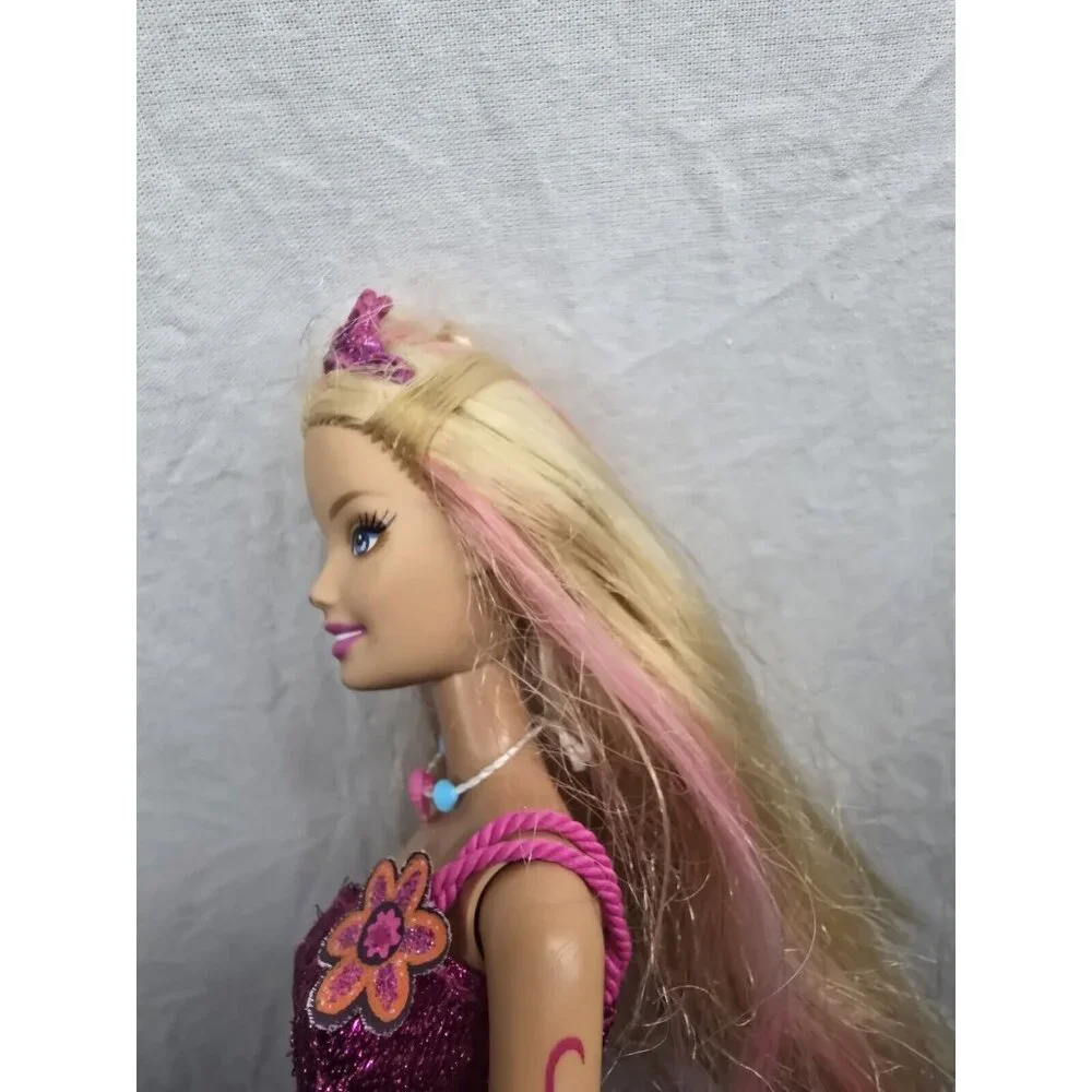 Barbie In A Mermaid Tale MERLIAH Doll Color Change With Tail- Marks On Face - Picture 6 of 7
